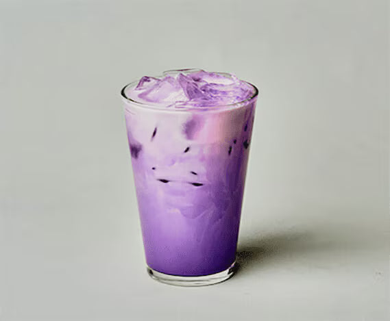 Huisgemaakte ube latte